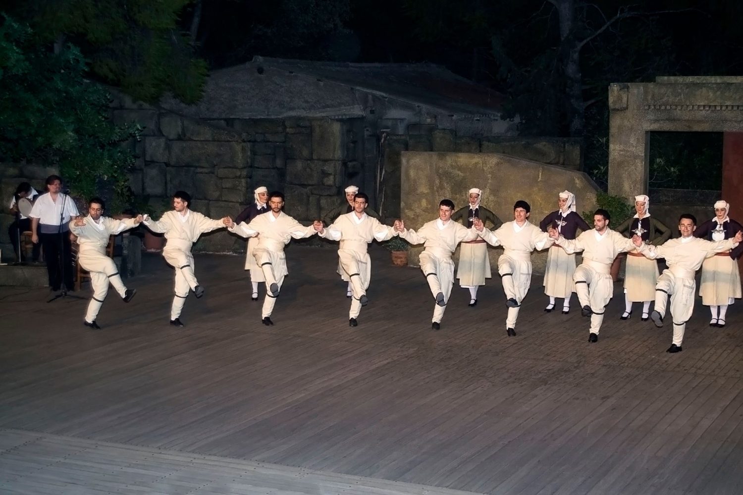 The living museum of Greek Dance show in Athens